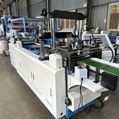 Macchina per fare borse con cordoncino